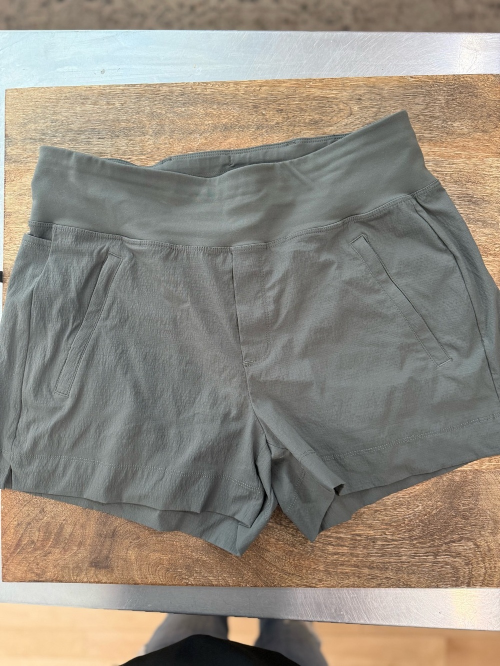 Athleta Trekkie North Short Olive Green High-Waist Performance Shorts